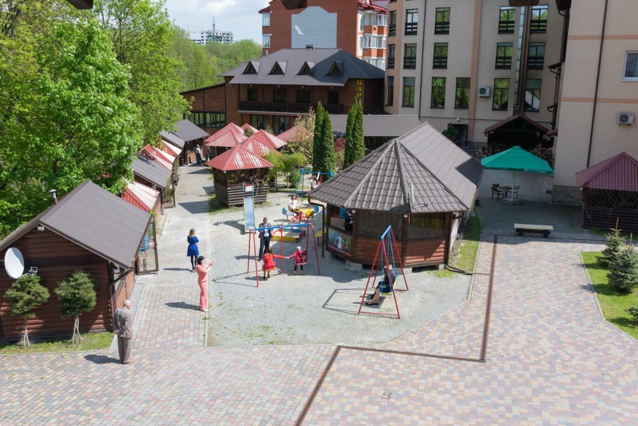 Versal Ternopil Exterior photo